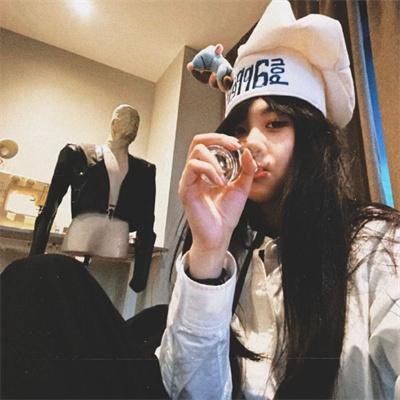 战地黄花分外香